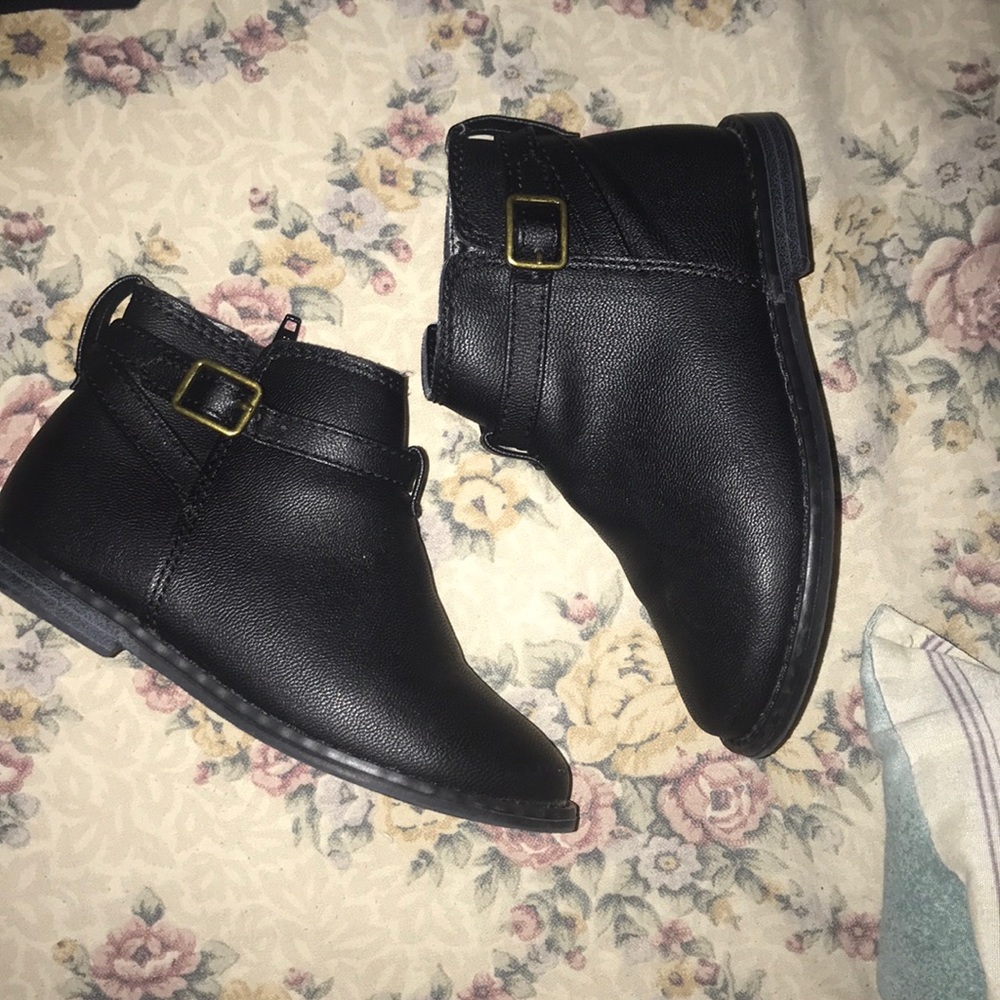 Gap Boots 9